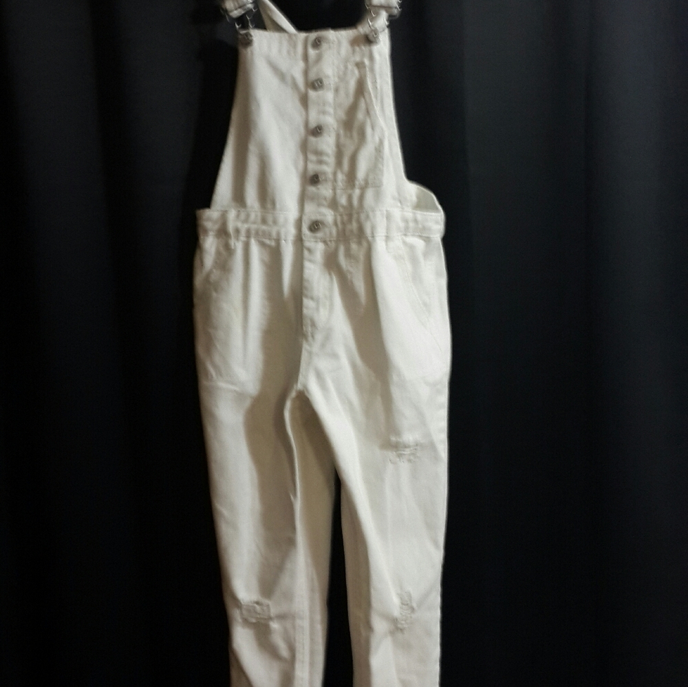 Coveralls 9/10